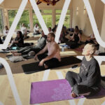 how much do breathwork facilitators make